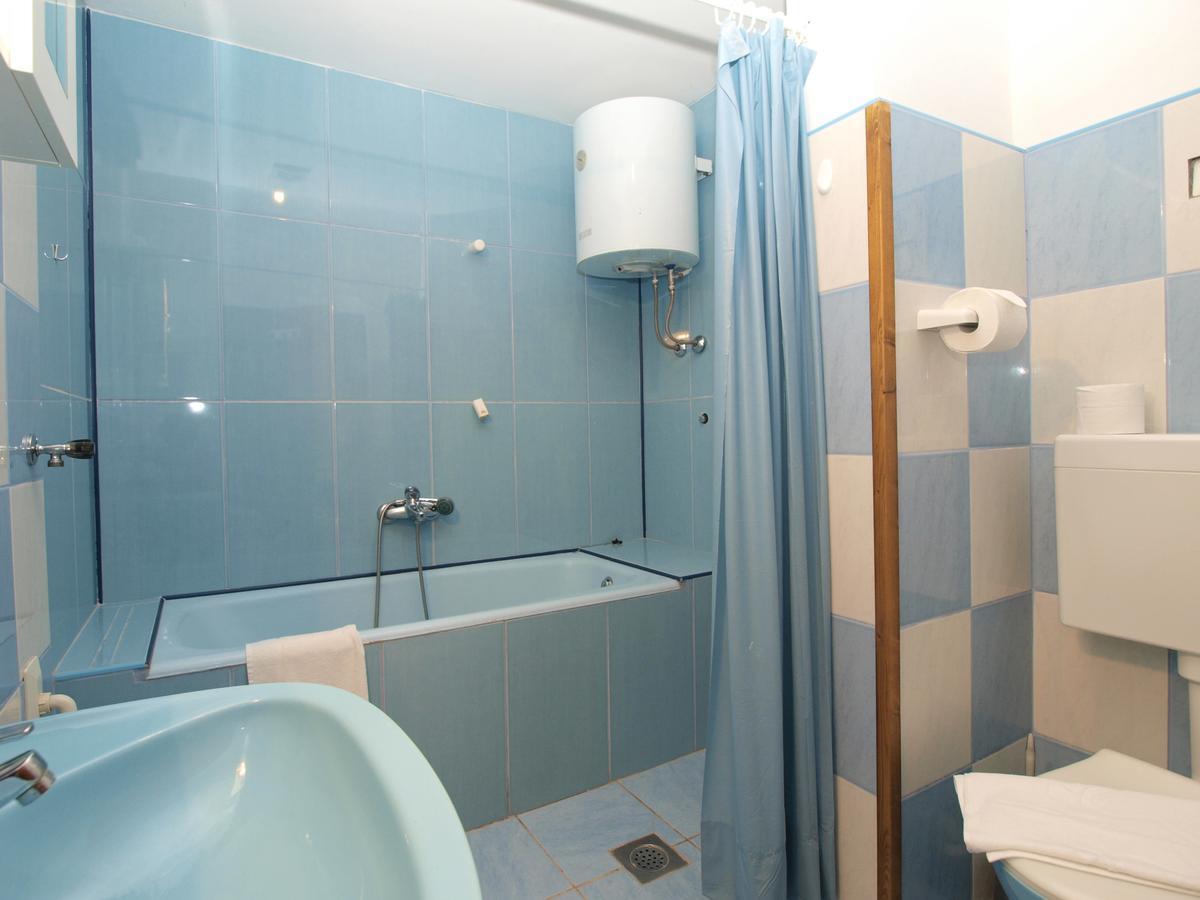 Apartments Davor 1676 Баньоле Екстер'єр фото