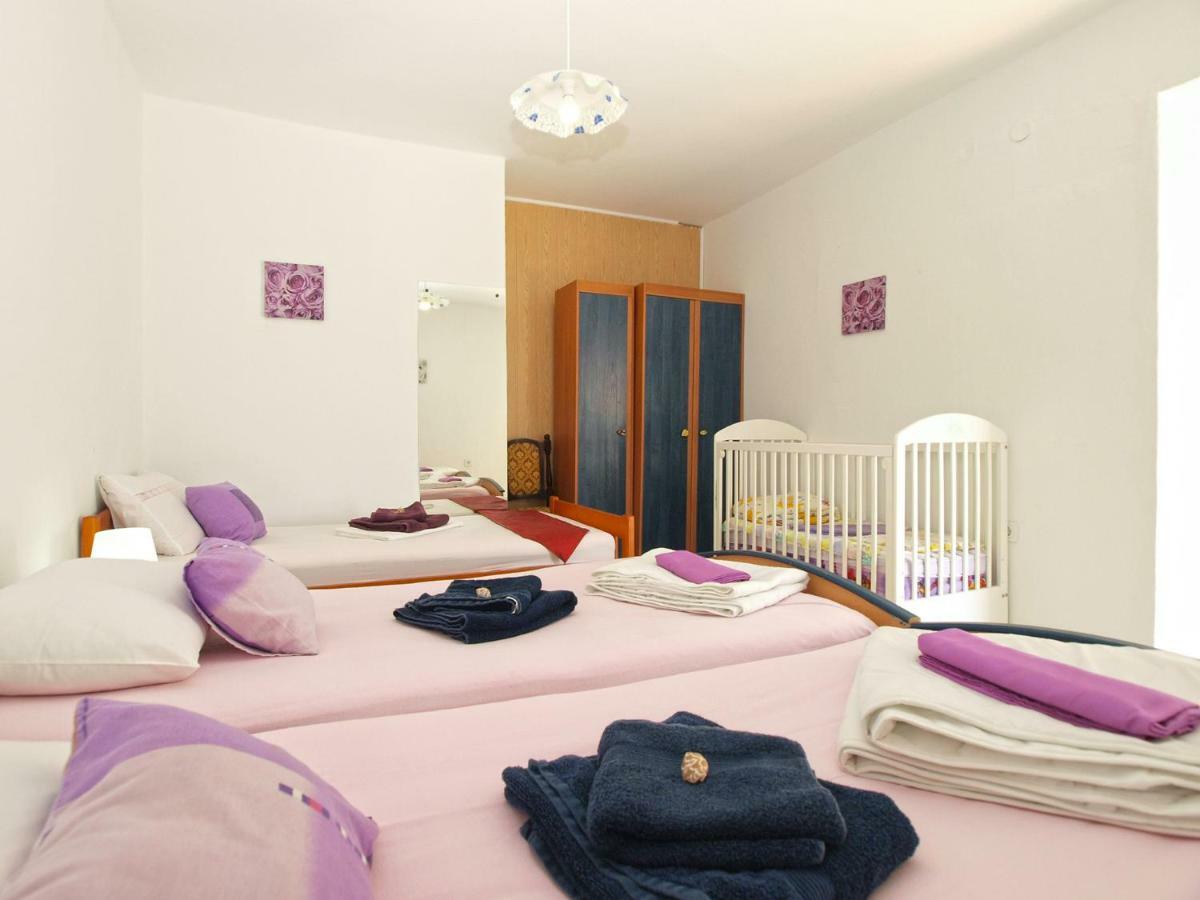 Apartments Davor 1676 Баньоле Екстер'єр фото